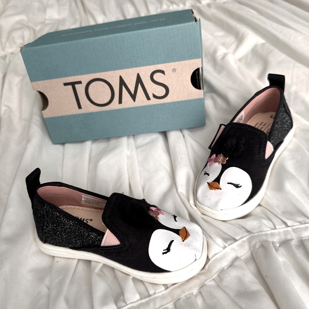 TOMs toddler girls Alpargatas